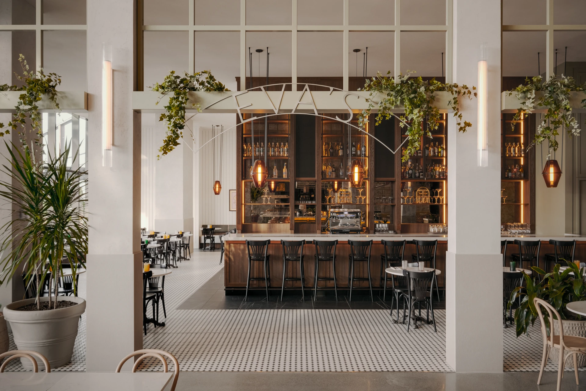 An interior photographed by Felix Michaud